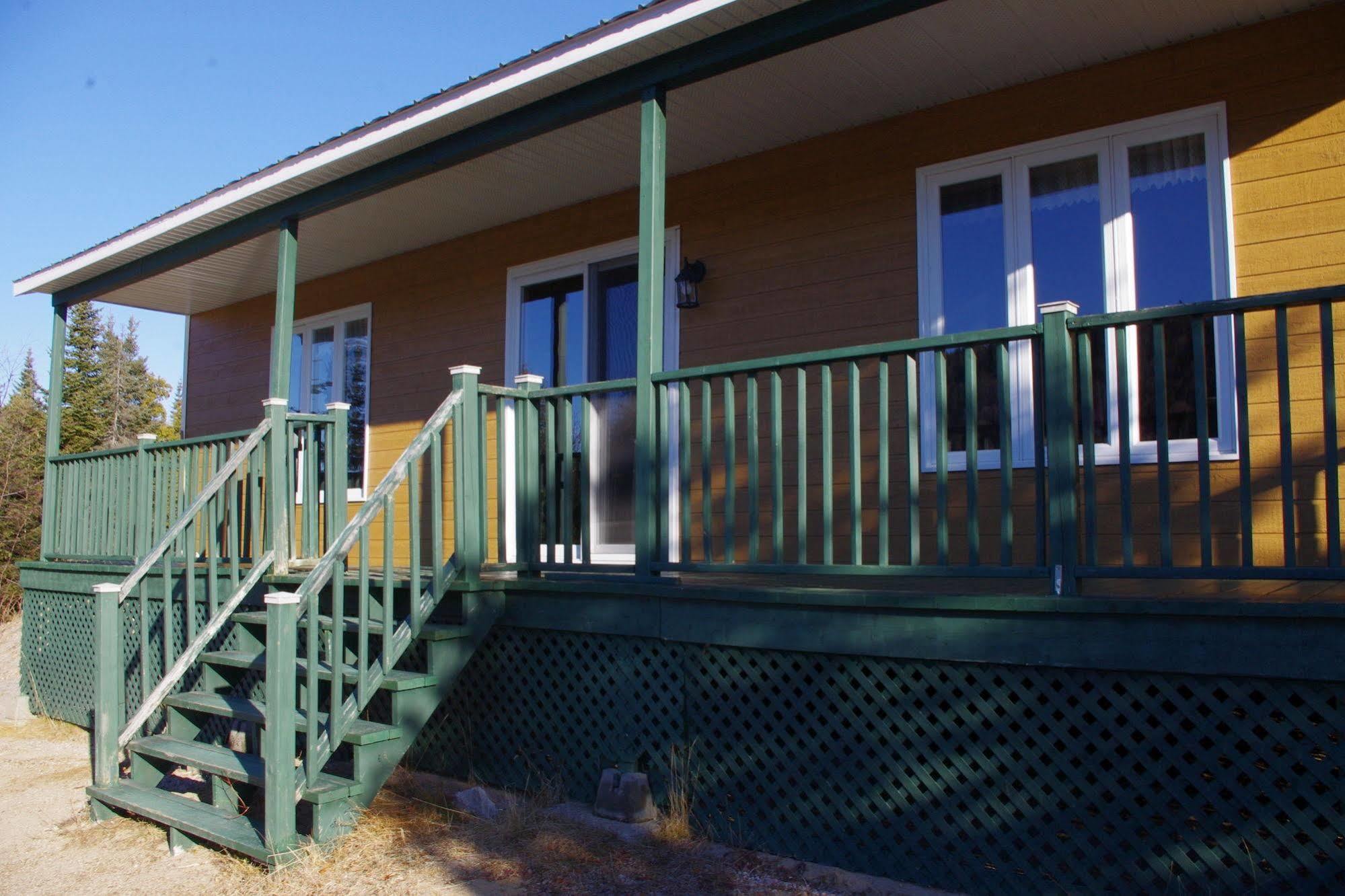 Auberge La Taniere Tadoussac Buitenkant foto