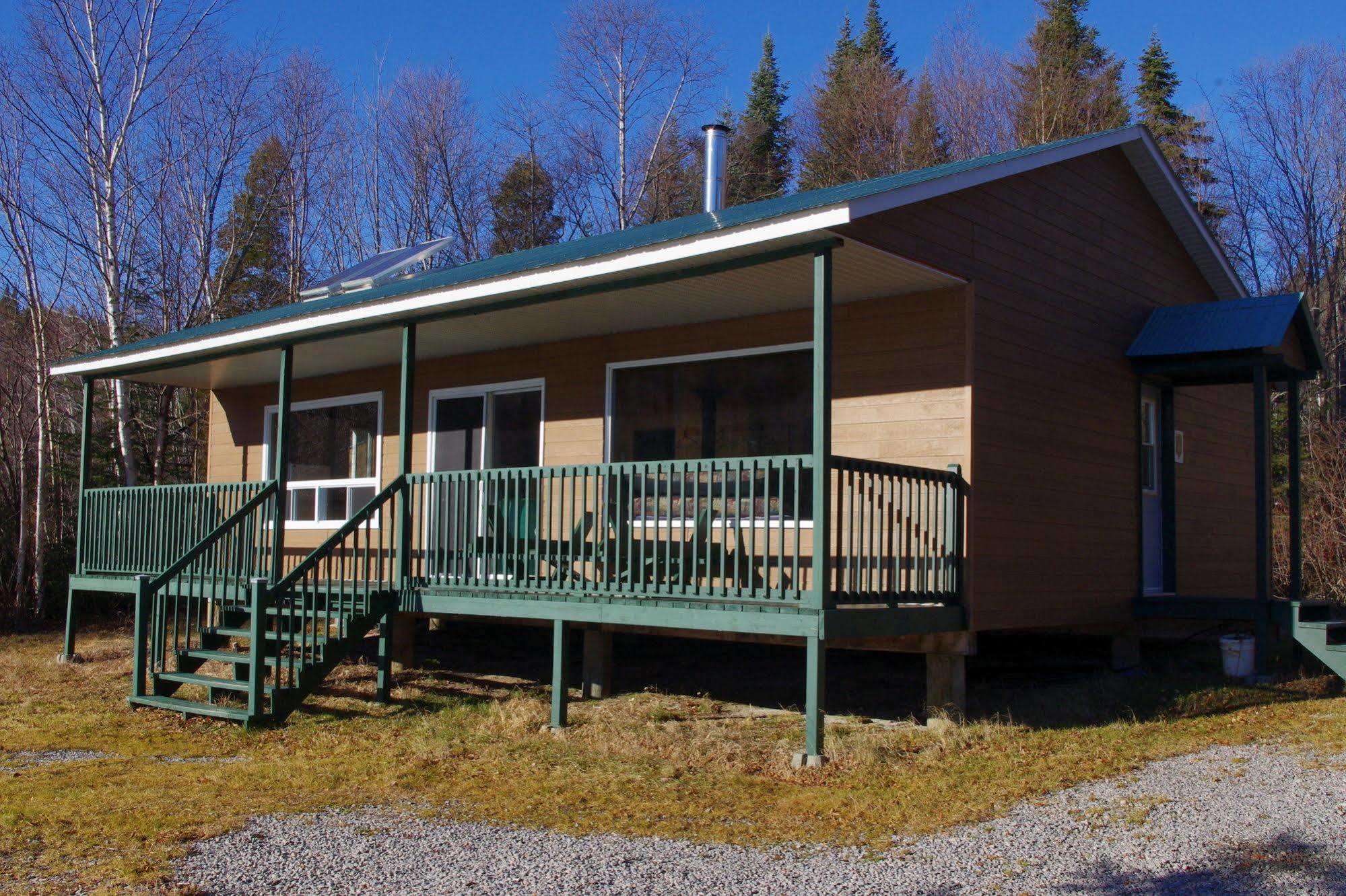 Auberge La Taniere Tadoussac Buitenkant foto