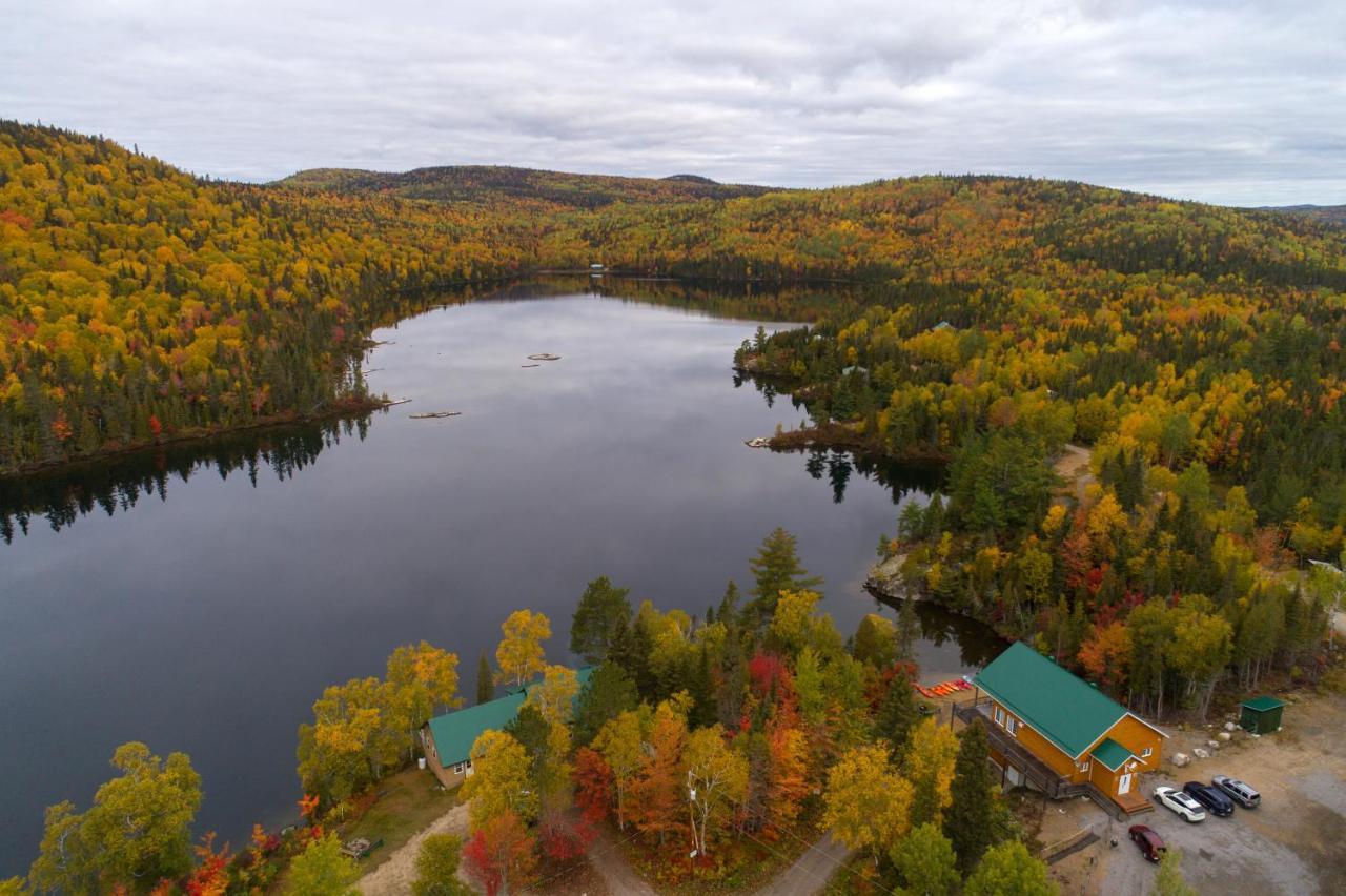 Auberge La Taniere Tadoussac Buitenkant foto